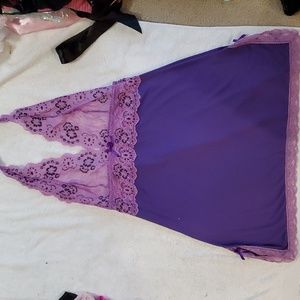 Purple & Lavender Chemise w lace trim, halter style, Size Medium by Popsi